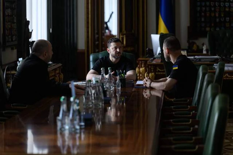 Володимир Зеленський, Рустем Умєров та Ігор Клименко