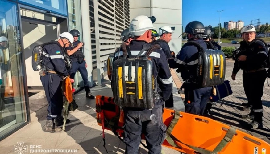 Удар по ТЦ у Кривому Розі 21 серпня: від першого удару до вечірніх даних